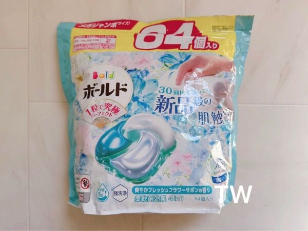 【値下げ不可】P&G ボールド ジェルボール4D 爽やかフレッシュフラワーサボンの香り 詰め替え メガジャンボサイズ 64個