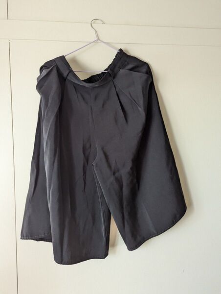 ショートパンツ ハーフパンツ M ブラック L ユニクロ 黒