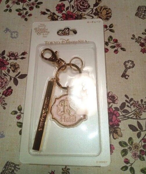 ☆ディズニーシー ファンタジースプリングスホテル キーチェーン キーリング キーホルダー☆