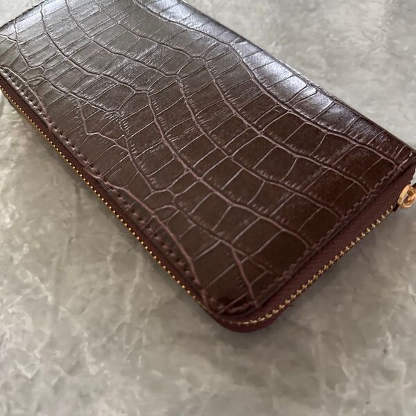 新品 長財布 ブラウン ラウンドファスナー ゴールド