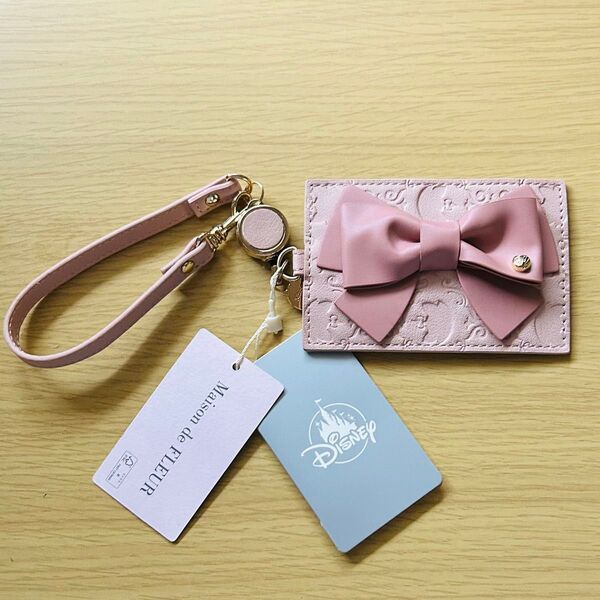 Maison de FLEUR ディズニーコラボ マリー パスケース 新品タグ付 ピンク 可愛い おしゃれキャット 定期入れ