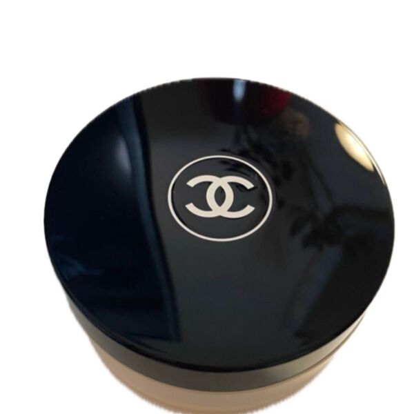 美品 シャネル プードゥル ユニヴェルセル リーブル N 20 CHANEL