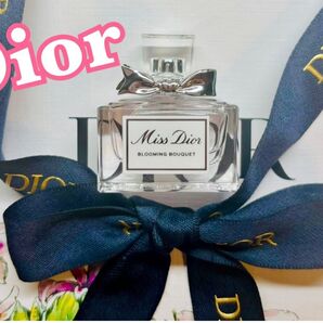 Miss Dior ミスディオール ブルーミング ブーケ 5ml 未使用新品 & 限定DIORリボン