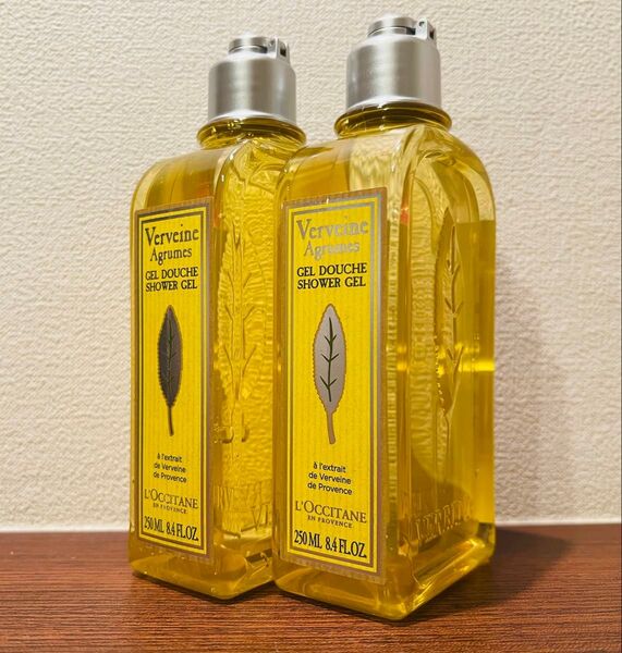 ロクシタン LOCCITANE シトラスヴァーベナシャワージェル 250ml x 2個