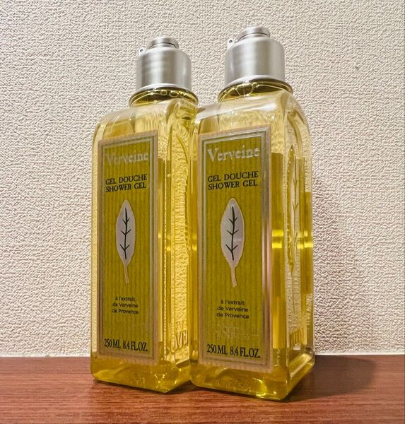 ロクシタン LOCCITANE ヴァーベナシャワージェル 250ml x 2個