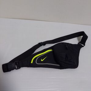 NIKE ランニング用 ボトルポーチ