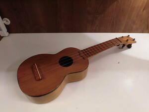  ukulele * Vintage DIANA made *1960-70 period 