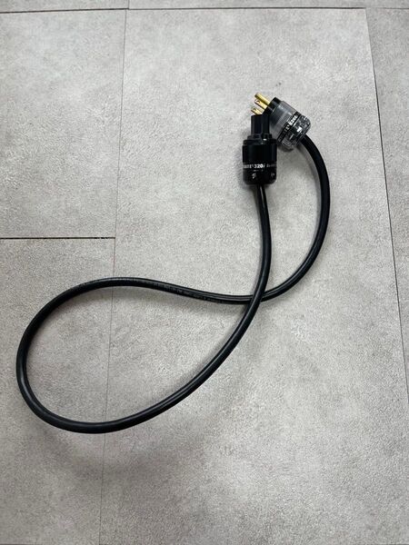【美品】プロケーブル Wattgate シールド電源ケーブル 透明プラグ1m ①