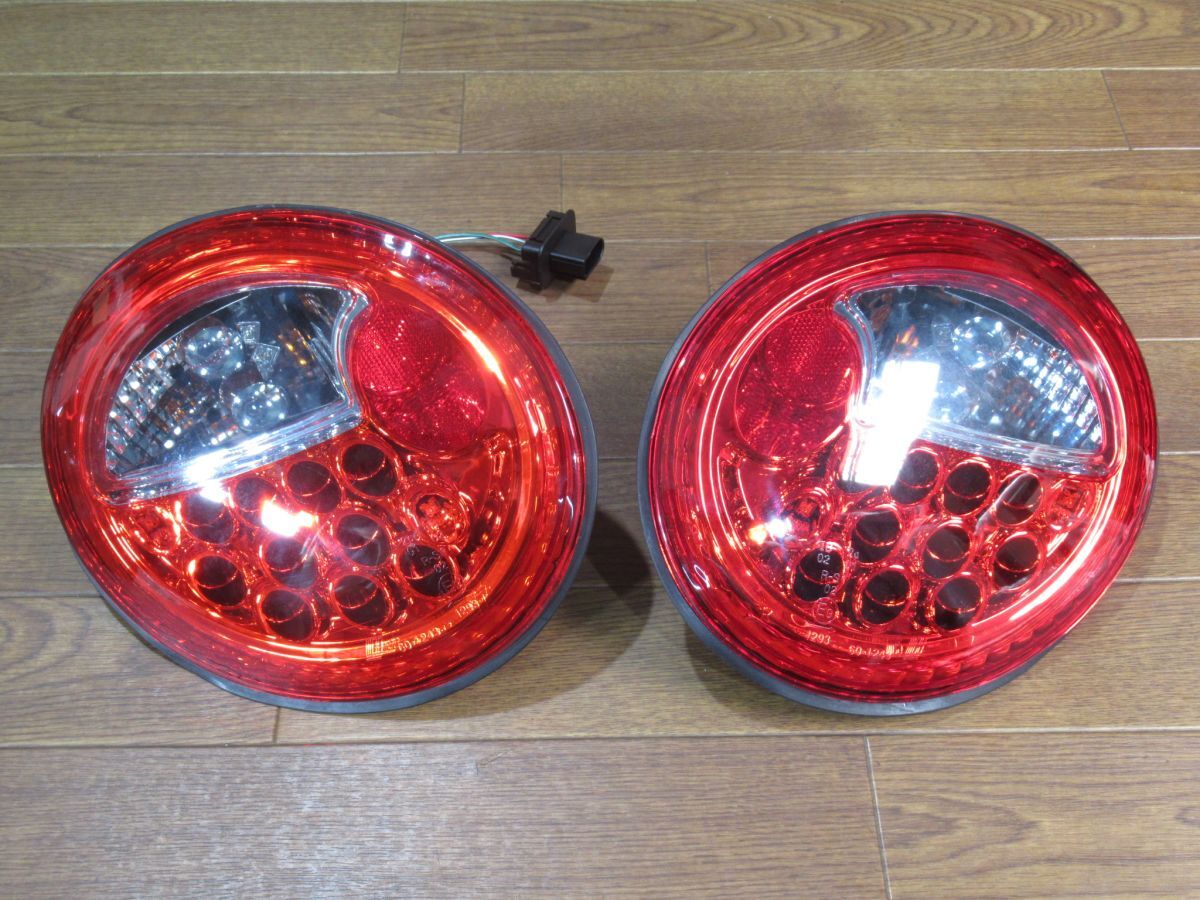 VW純正 Golf7 R LED ダークレッドテールレンズ
