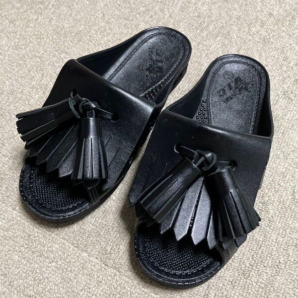 V.I.C SANDAL ベンサン ブラック Sサイズ タッセル付