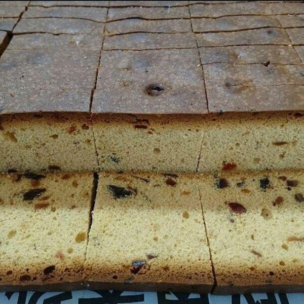 フルーツケーキ