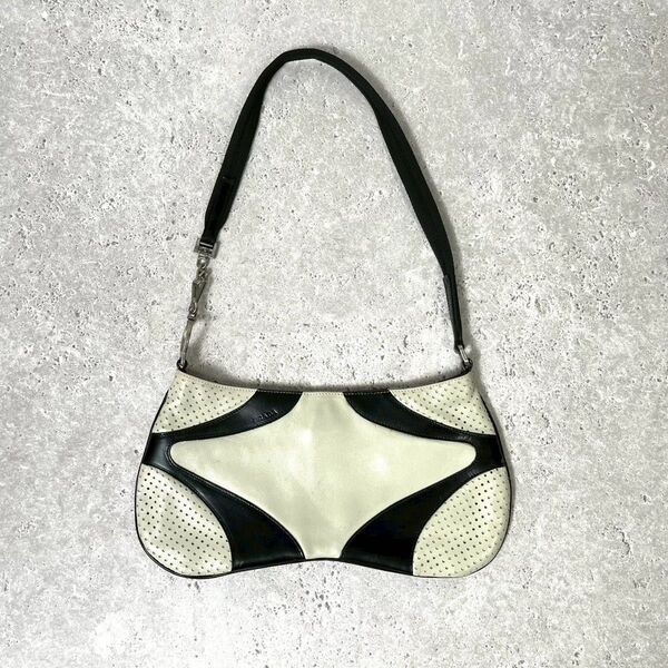 美品 PRADA プラダ ハンドバッグ ショルダーバッグ セミショルダー ホワイト×ブラック オールレザー 肩掛け ロゴ刻印