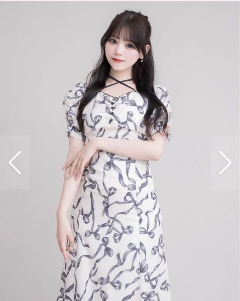 pium リボン柄ロングワンピース アイボリー