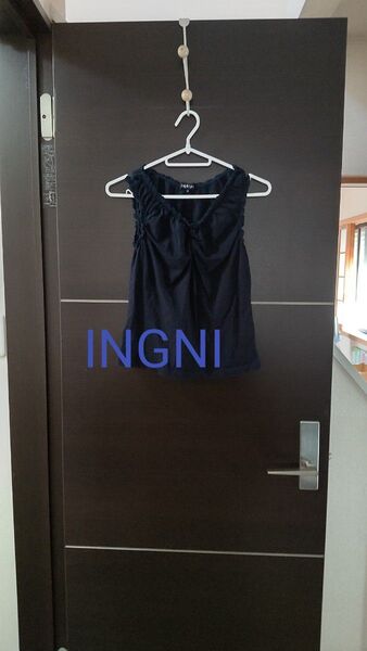 INGNI ノースリーブトップス ネイビー M