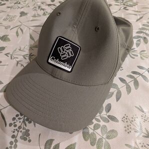 コロンビア Columbia CU0159 Stone Green キャップ