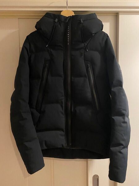 白洋舎クリーニング済み DESCENTE ALLTERAIN デサント 水沢ダウン マウンテニア ブラック M インボイス付き