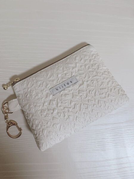 ハンドメイド ミニポーチ メイクポーチ 小銭入れ コインケース