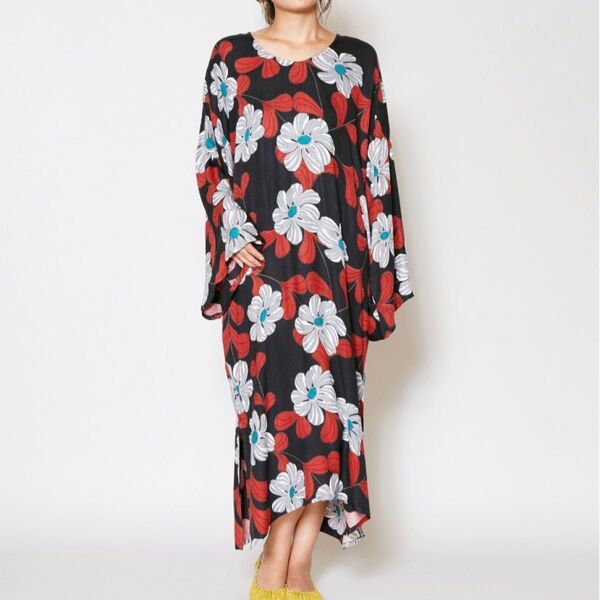 新品タグ付き チャイハネ花柄 ロングワンピース 和モダン