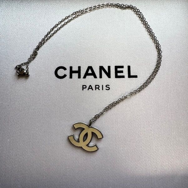 CHANEL シャネル ネックレス ココマーク シルバー ベージュ ヴィンテージ 正規品 鑑定済み アクセサリー