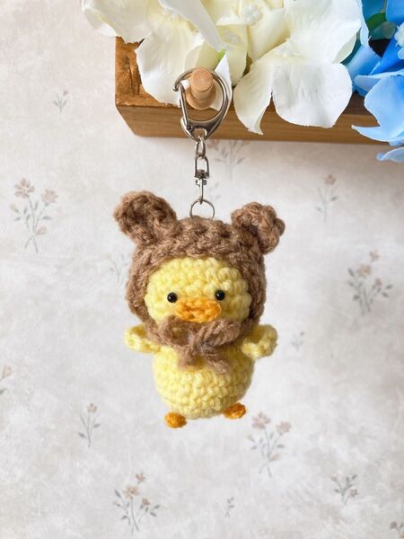 くまちゃん帽子ひよこキーホルダー ハンドメイド