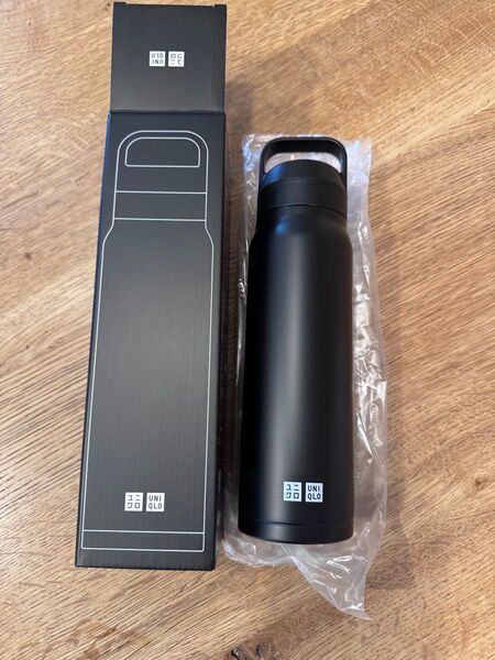 新品 ユニクロ 2025 大感謝祭 炭酸 水筒