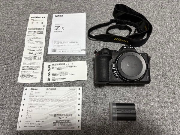 Nikon ミラーレス一眼カメラ Z5 ボディ ブラック
