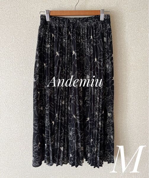 Andemiu アンデミュウ ロングスカート 表プリーツ裏フレアースカート 黒地に大輪花総柄 M