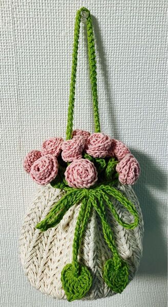 ハンドメイド バラ 花束 ブーケ ハンドバッグ 巾着 ポーチ 小物入れ 手編み かぎ編み 編み物 薔薇