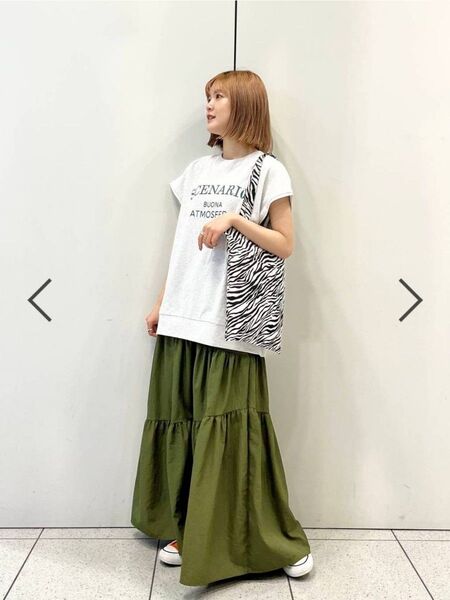 LOWRYS FARM SCENARIO Tシャツ ノースリーブ Fサイズ