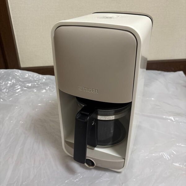 タイガー コーヒーメーカー ADC-B060 グレージュホワイト