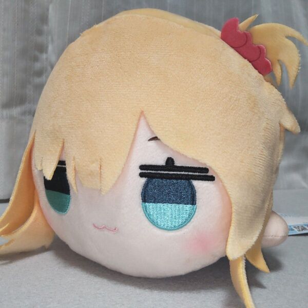 ホロライブ 赤井はあと 寝そべりぬいぐるみ