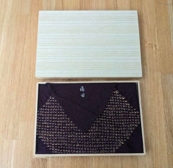 紫色 しぼり 袱紗 ふくさ 木箱付き ※氏名刺繍あり