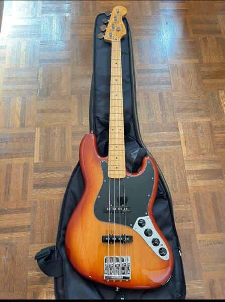 極美品 Fender Mexico Player Plus JazzBass MN