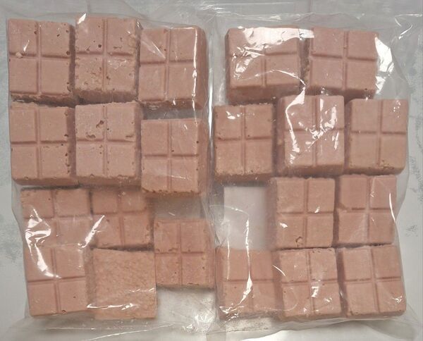 合計600g 平塚製菓 工場直売アウトレット品 プロテインチョコ(ストロベリー)