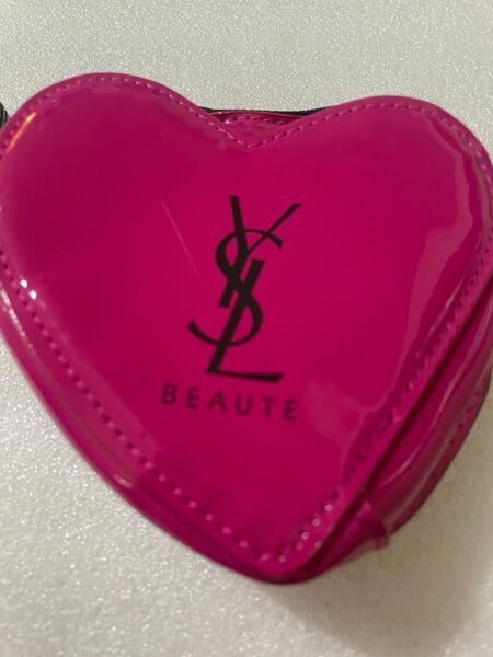 YSL BEAUTE ハート型コインケース ピンク 未使用品 現物出品
