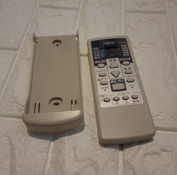 ★FUJITSU★純正★AR-RCA4J ★ケース付エアコン用リモコン★ 富士通★