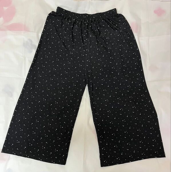 ルームウェア 部屋着 パジャマ ズボン 黒 星柄 L〜L L サラサラ とろ〜りズボン
