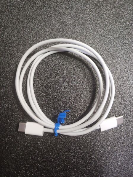 【Apple純正】USB-C to USB-C 充電通信ケーブル 1m A1997