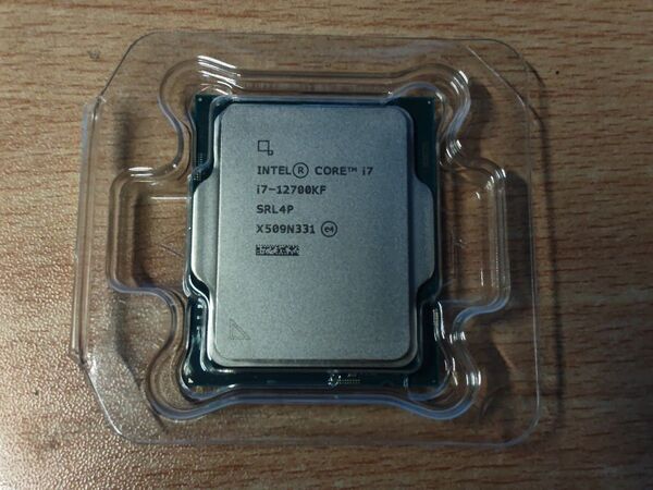 インテル Core i7 12700KF LGA1700 バルク未使用品 当日発送