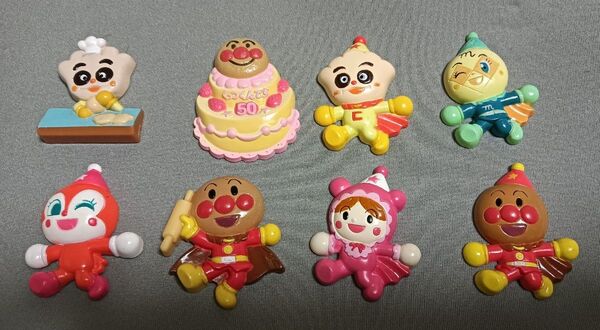 【中古品】アンパンマン マグネット 8種