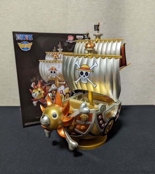 ワンピース サニー号 海外限定 正規ライセンス品 ゴールド メガワールドコレクタブル ワーコレ