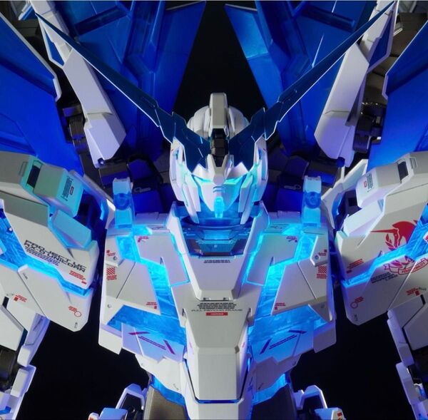 PG 1/60 ユニコーンガンダム ペルフェクティビリティ