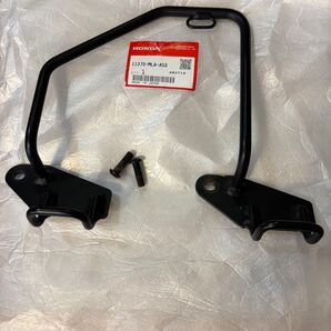 ホンダ純正リアキャリアブラケット11370-MLA-A50 レブル250/500☆MC49☆サイドバックサポート右側のみマフラー側