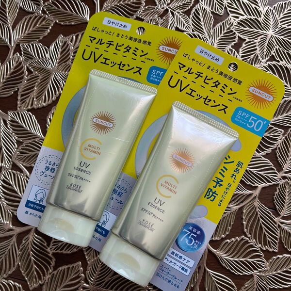 KOSE コーセーコスメポート サンカット マルチビタミン UVエッセンス 2点セット 未開封品