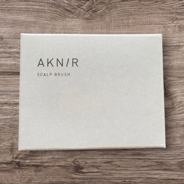 新品・未開封! アクニー AKNIR スカルプブラシ 薬用 ヘアスカルプセラム セット
