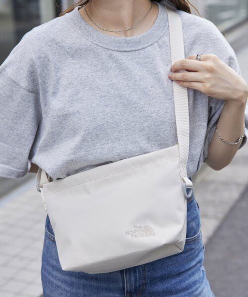 THE NORTH FACE ザノースフェイスWL CROSS BAG クロスボディ ショルダーバッグ 新作 刺繍タイプ