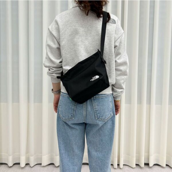 THE NORTH FACE ザノースフェイスWL CROSS BAG クロスボディ ショルダーバッグ 新作 刺繍タイプ