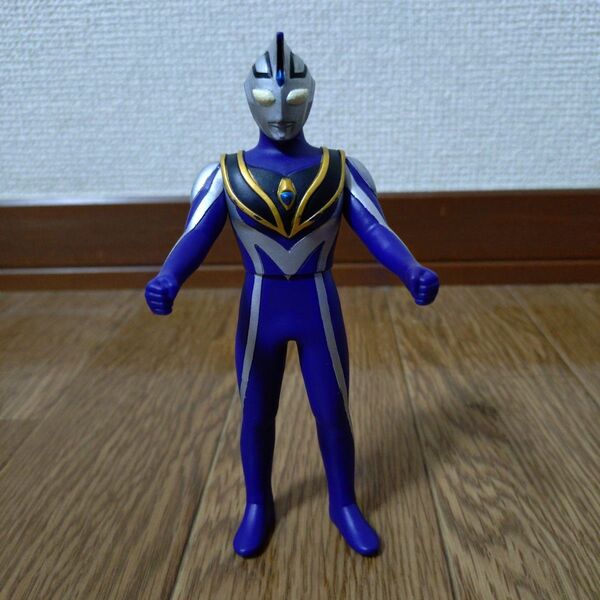 ウルトラヒーロー 500シリーズ ウルトラマンアグル ソフビ
