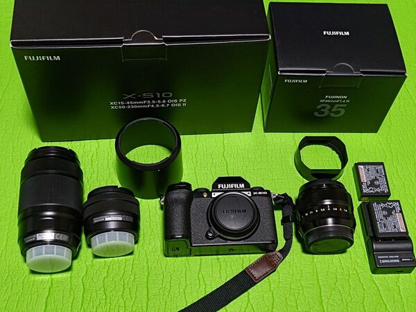 フジフィルム X-S10 ダブルズームキット + XF35mmF1.4R