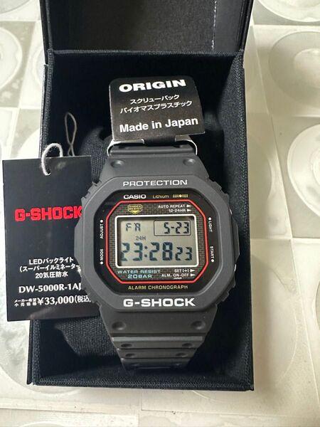 国内正規品 新品、未使用品初代G-SHOCK 復刻モデル DW-5000R-1AJF